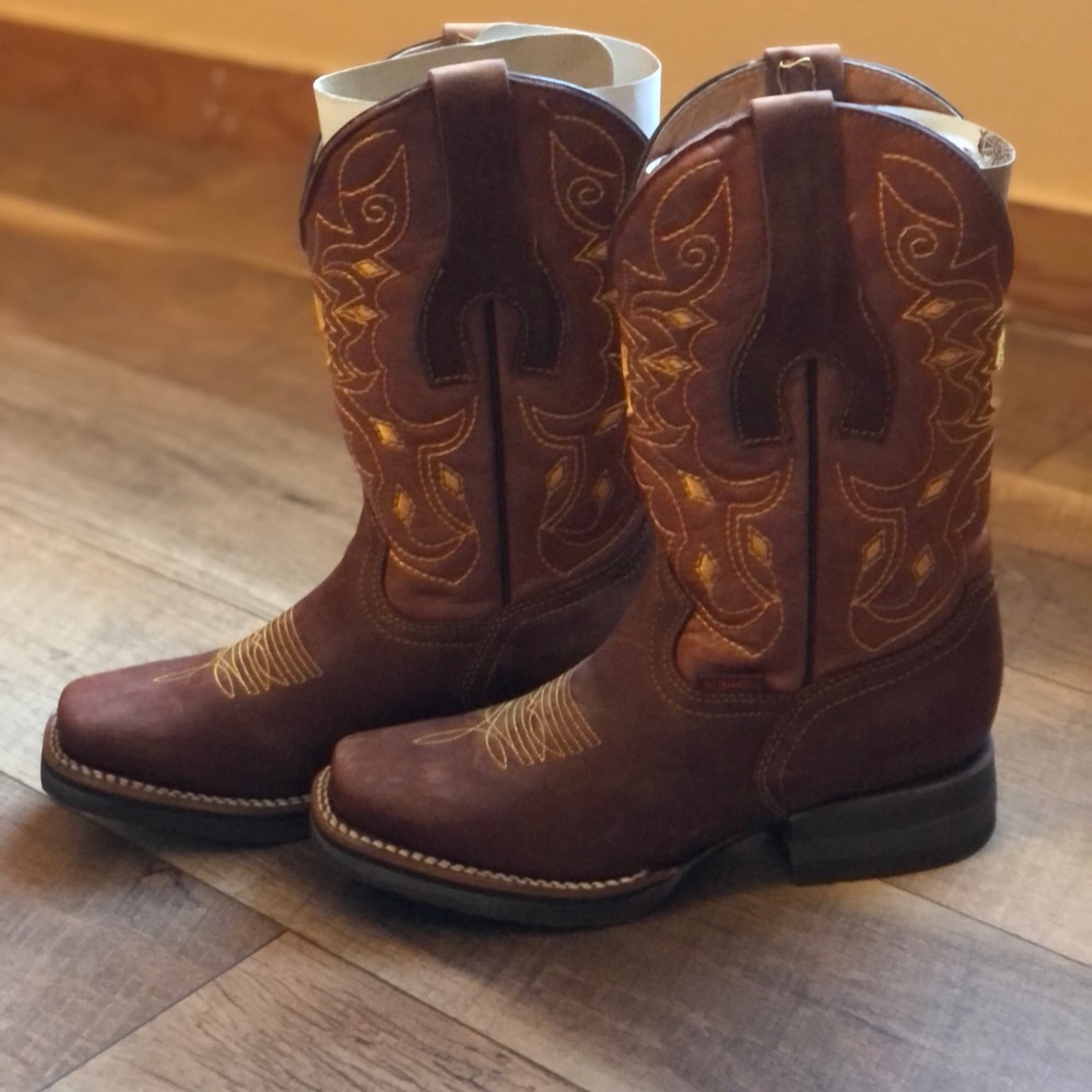 Río Grande women’s boots